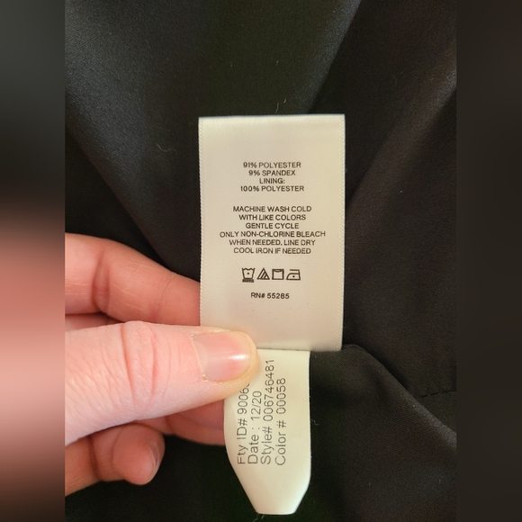 EXPRESS Black Sleeveless Mid Length Collared Vest Women's Size S Classic - Picture 10 of 11